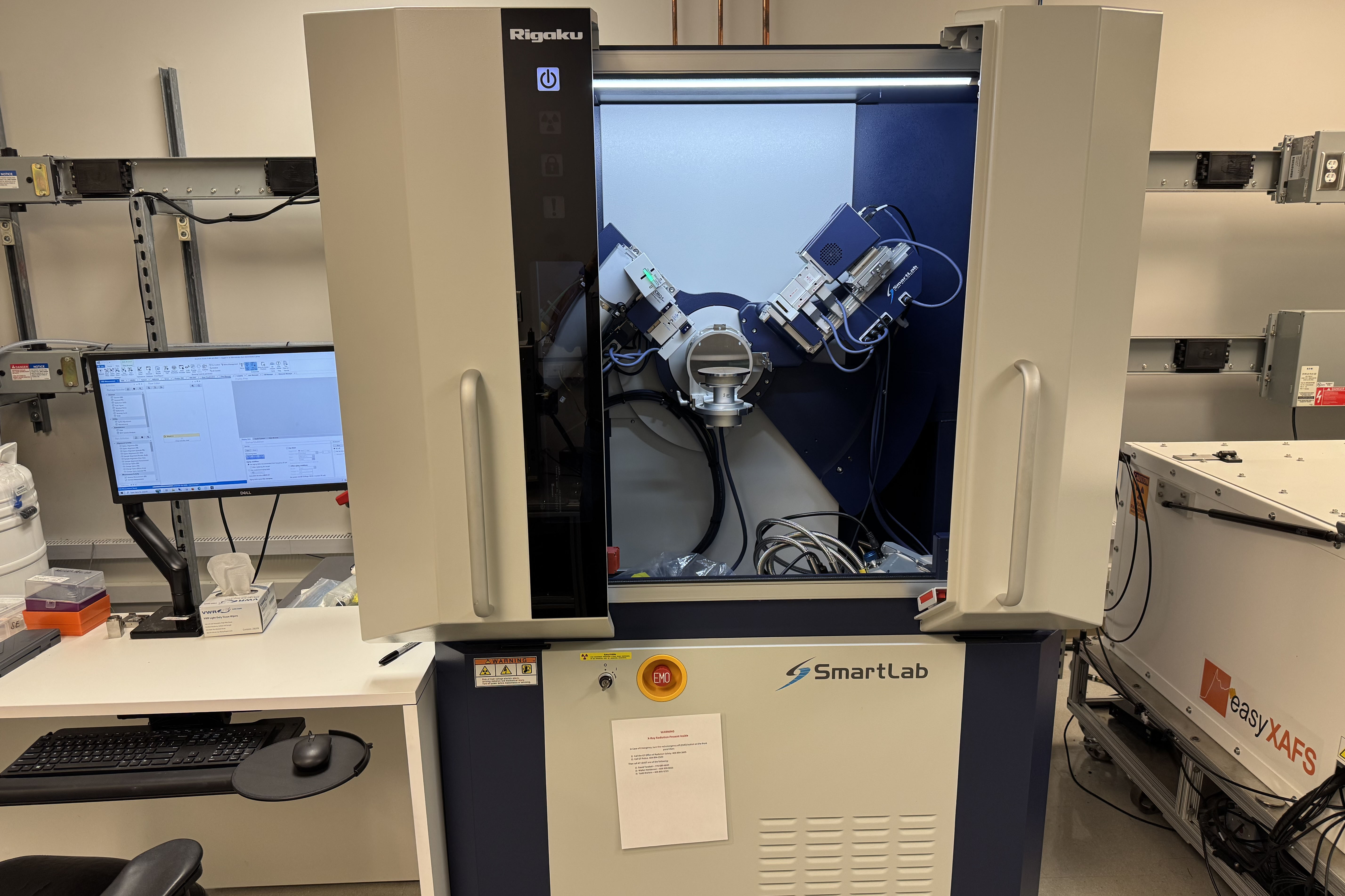 Rigaku Smartlab SE